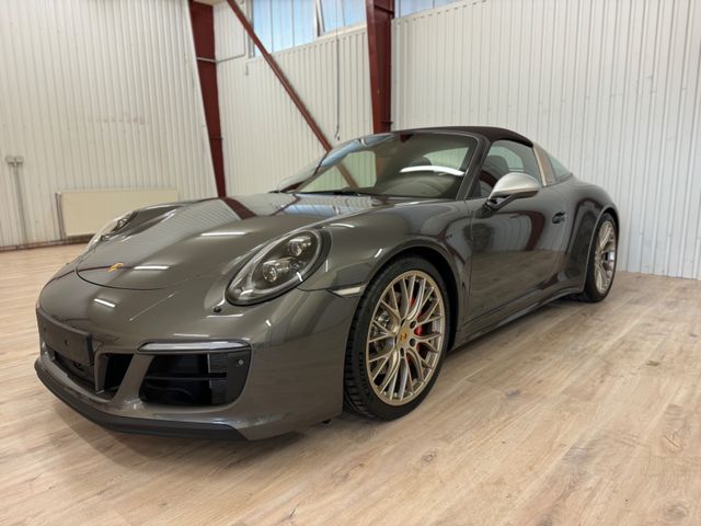 Porsche 991 Targa 4 GTS Sylt Edition ACC Burmester LED