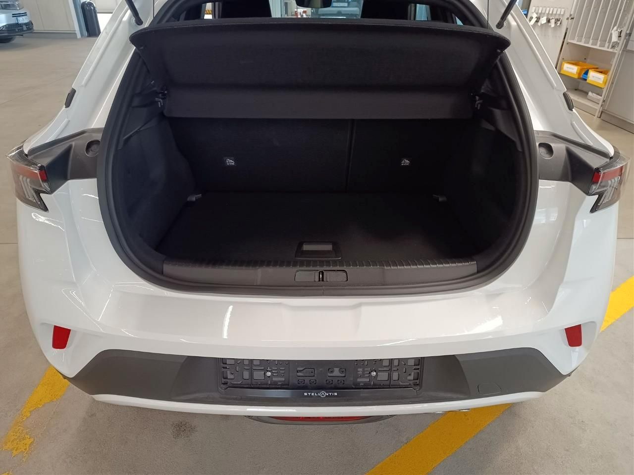 Fahrzeugabbildung Opel Mokka 1.2 Turbo Edition Kamera,LED,Navi,PDC,SHZ