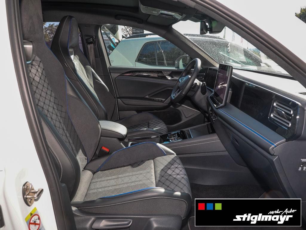 Volkswagen Tiguan R-Line 2.0 TDI 4-Motion KAMERA NAVI PANO foto 5