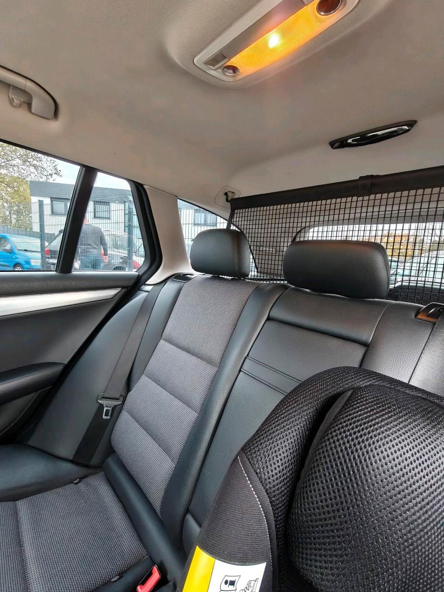 Mercedes-Benz C200 2010 — photo 9