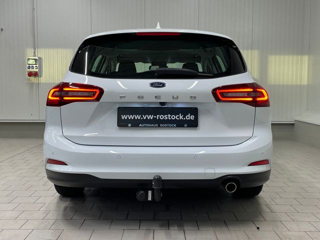 Focus Turnier Titanium 1.0 EcoBoost KAMERA SHZ