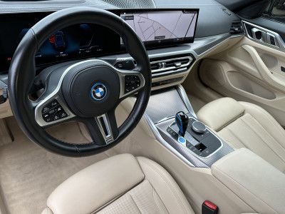 Fahrzeugabbildung BMW i4 M50 Gran Coupé NAV+LED+ACC+360°KAMERA+18ZO+PP