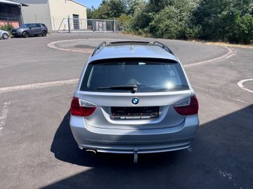 BMW 320 - 5