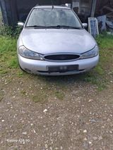 Ford Mondeo - Ford Mondeo aus 1999
