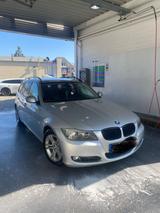 BMW 320I e91 - BMW 320 aus 2009: Kombi, 320i