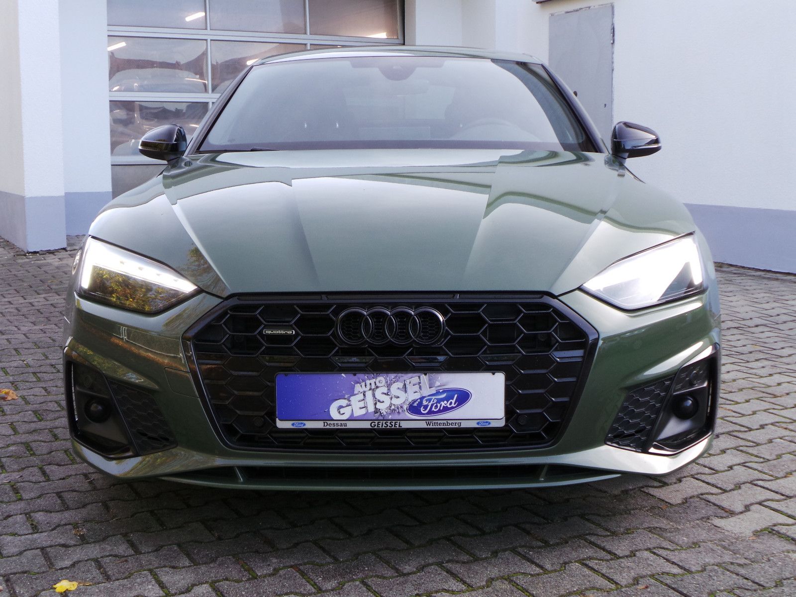 Audi A5 Sportback 45 TFSI quattro S line Autom AHK Na foto 2