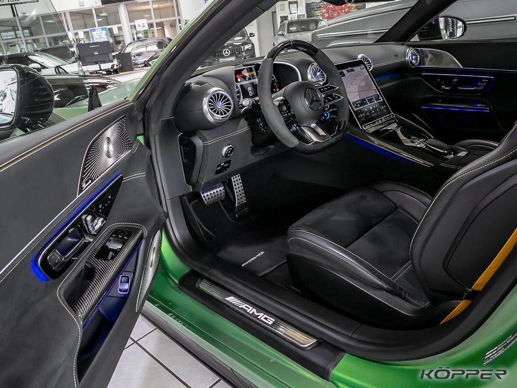 Mercedes-Benz AMG GT 43 PREMIUM PLUS Green magno Leder Night I