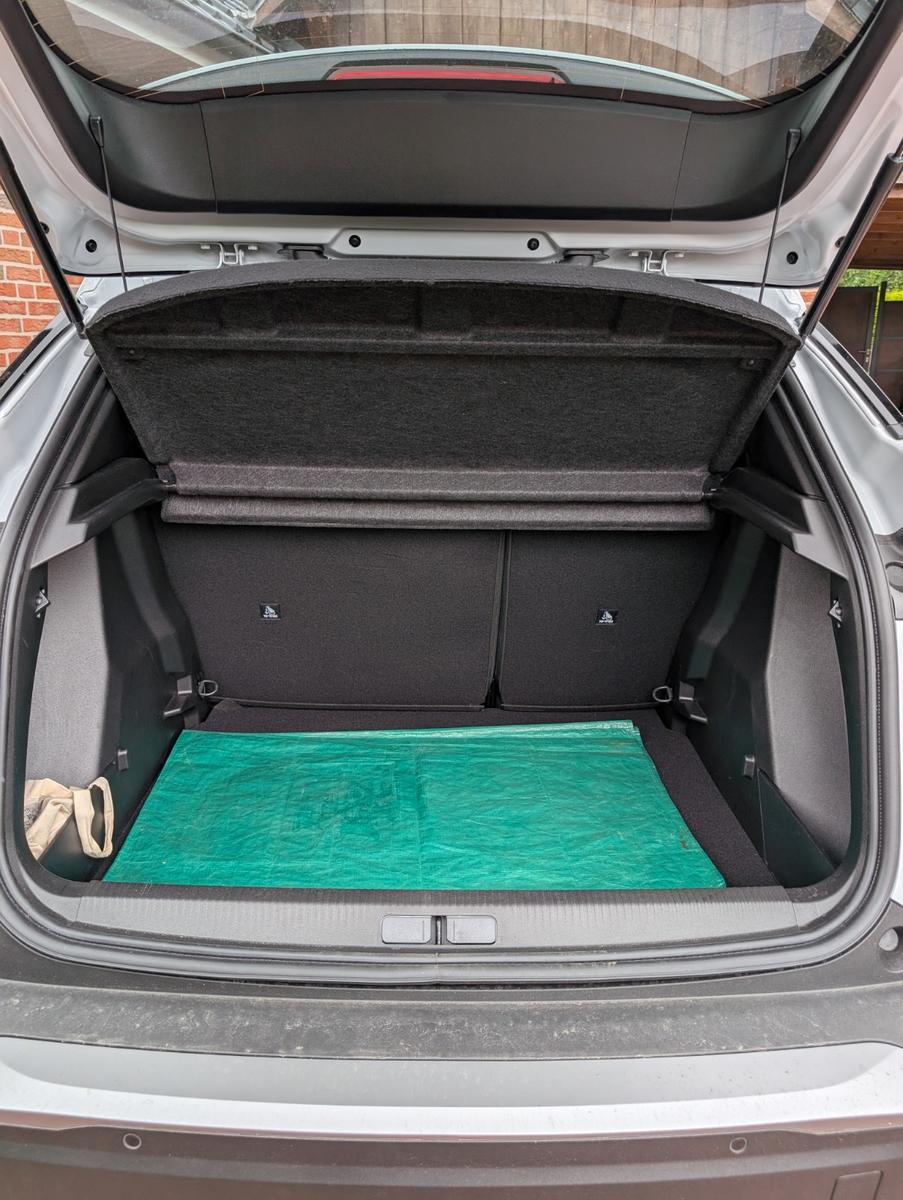 Peugeot 2008 HYBRID 145 e-DSC6 Allure Allure
