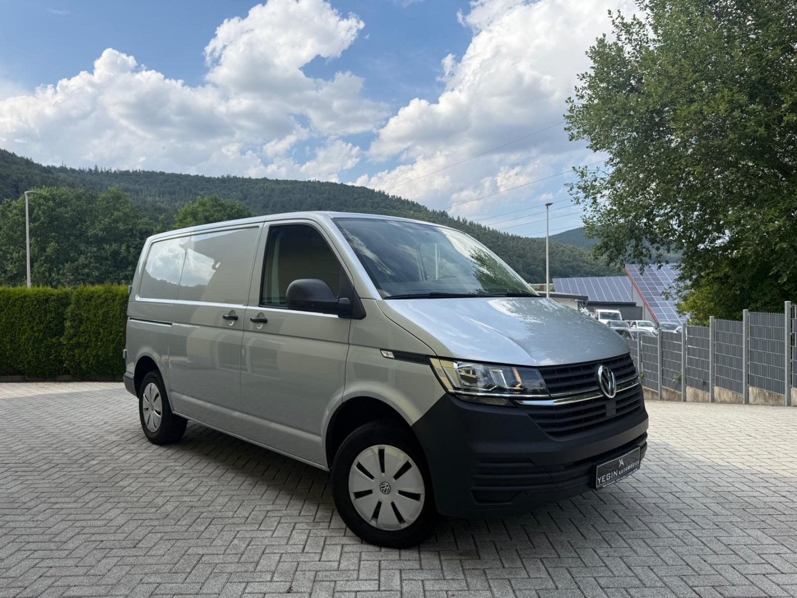 Volkswagen T6.1 Transporter 2.0 TDI Kasten L1H1 Shz-Klima