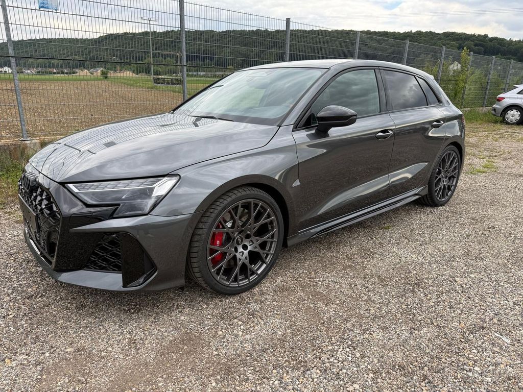 Image of Audi RS3