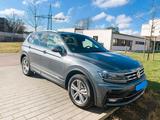 Volkswagen Tiguan Allspace  2.0 TDI 7 Sitze DSG 4MOTIO...