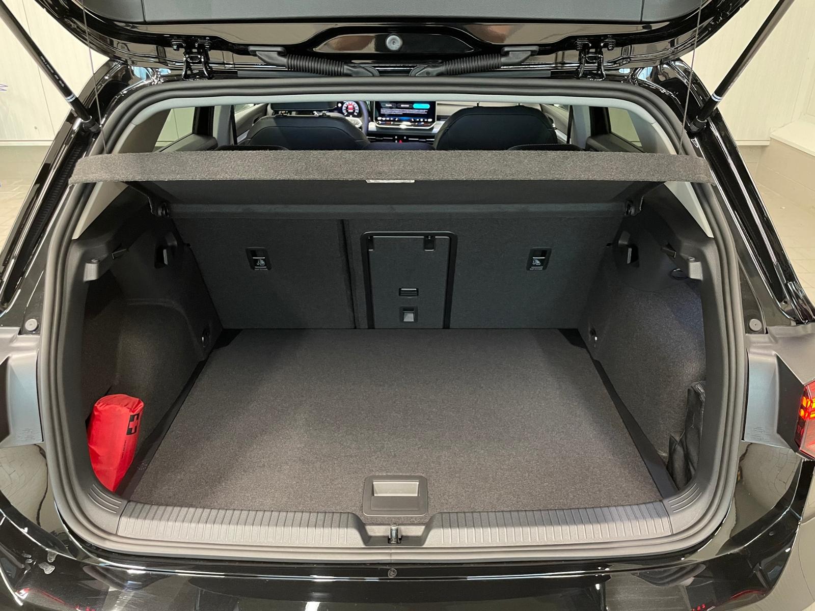 Volkswagen Golf VIII Goal 1.5 eTSI DSG LED NAVI RFK IDA, миниатюра 6