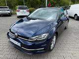 Volkswagen Golf VII Highline 2.0 TDI 110 KW NAVI Massage - Volkswagen Golf: Highline TDI
