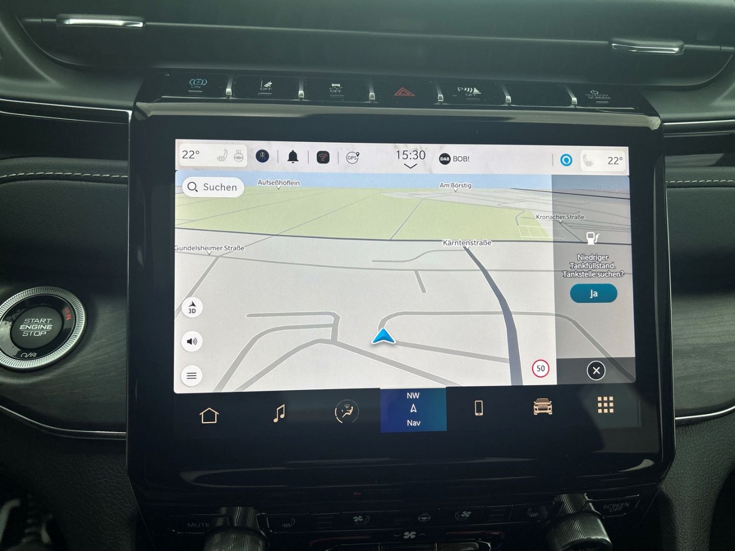 Fahrzeugabbildung Jeep Grand Cherokee 4xe Overland HUD Navi Leder AHK