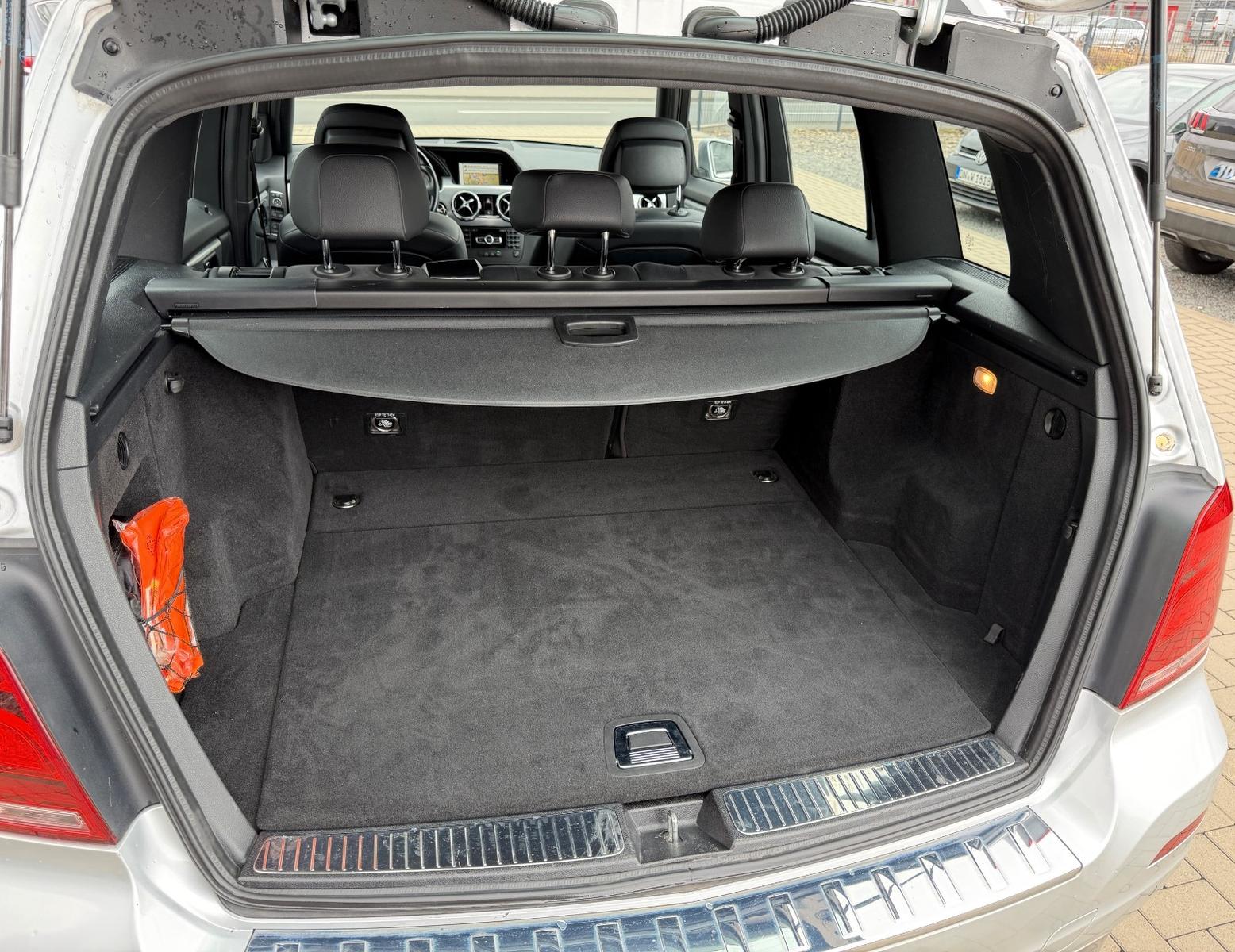 Mercedes-Benz GLK 200 CDI/Sitzheizung/NAVI/AHK/PDC Vo & hi