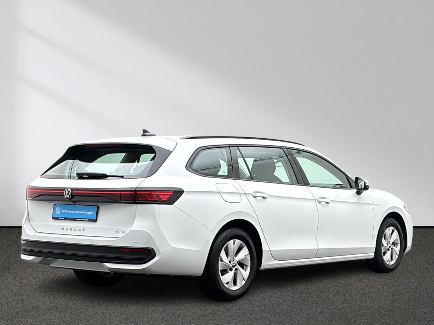 Volkswagen Passat Basis-Modell 1.5 eTSI DSG CarPlay LED ACC, миниатюра 3