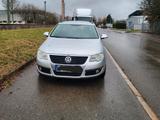 Volkswagen VW PASSAT 2.0 TDI TÜV 4/27 - Volkswagen Passat aus 2009: TDI