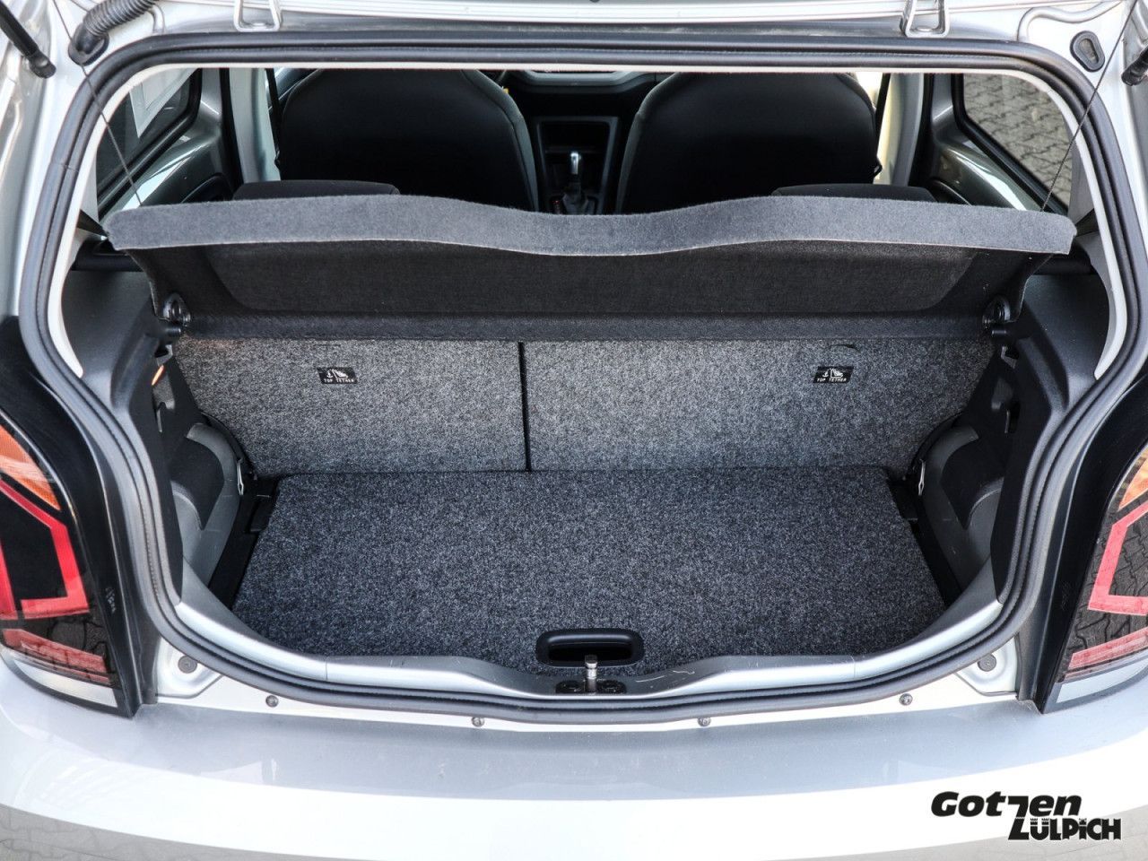 Fahrzeugabbildung Volkswagen e-up! Style Plus Winterpaket Komfortpaket Klima