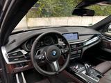 BMW X5 xDr30d M Sport PANO*AHK*Softcl*Sitzkl*StandHz - BMW X5: Sport