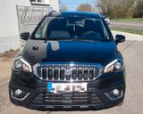 Suzuki S-Cross - Suzuki SX4 mit Benzin-Antrieb: Allradantrieb