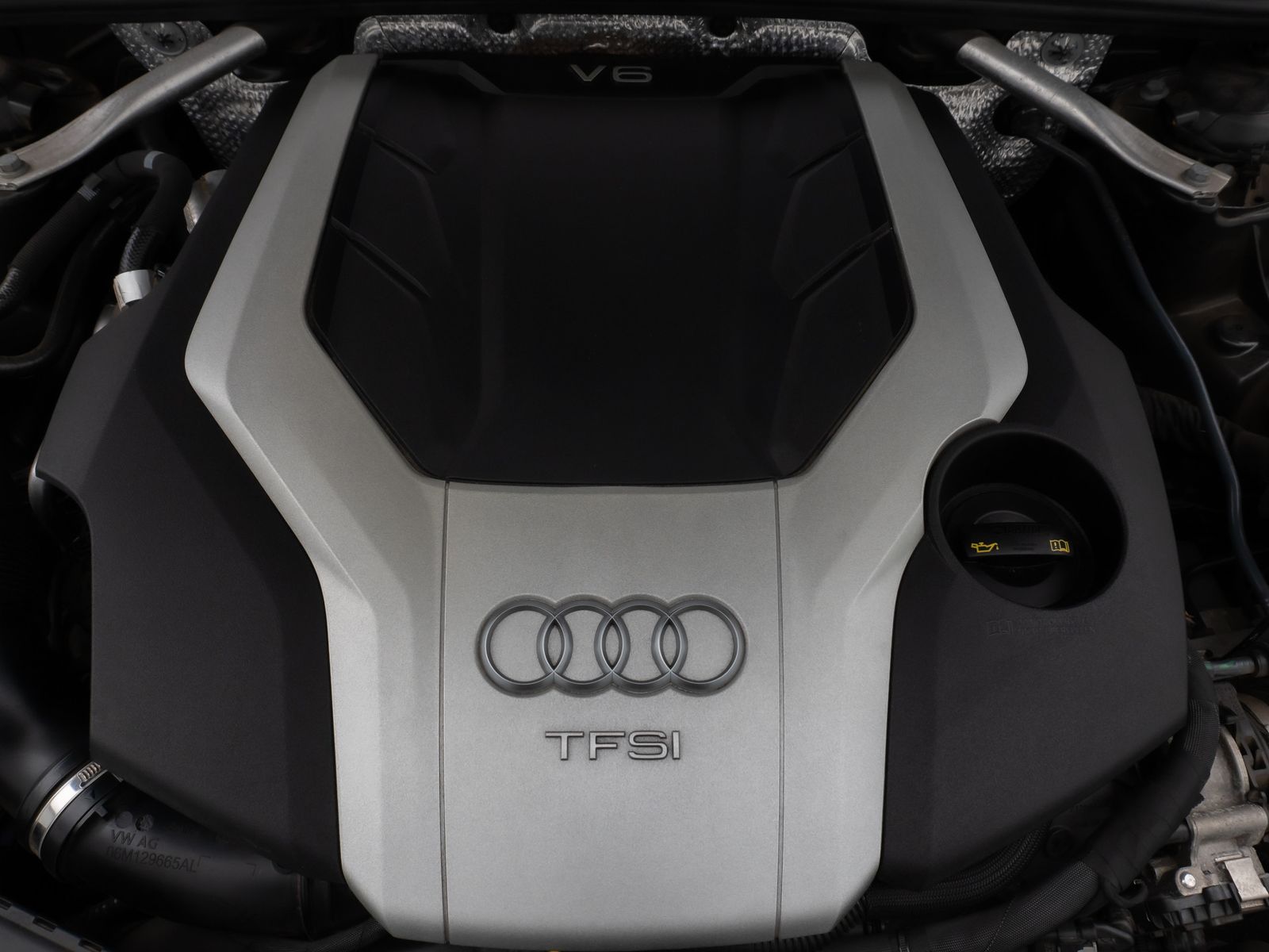 Fahrzeugabbildung Audi A6 Lim. 55 TFSI quattro S-Line + B&O SoftCl HUD