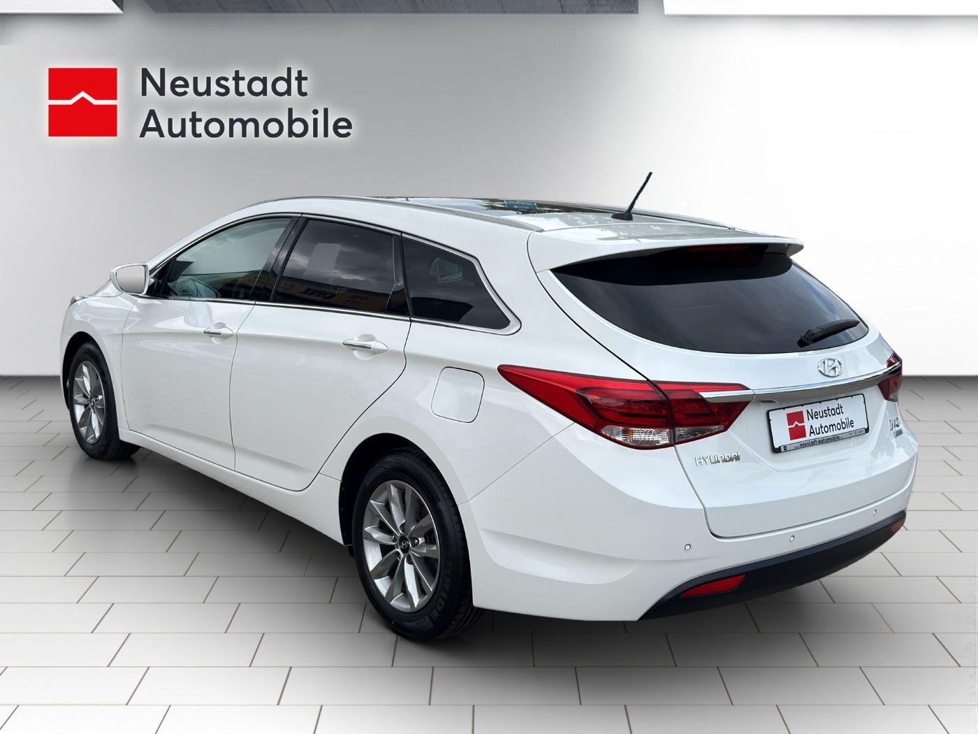 Hyundai i40 cw Trend blue Sitzheizung, Parkpilot