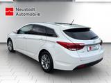 Hyundai i40 cw Trend blue Sitzheizung, Parkpilot - Hyundai i40: Cw