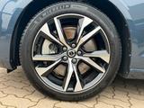 Volvo S60 B5 AWD Mild-Hybrid Ultimate Dark ACC BLIS SD - Volvo S60: Ultimate Dark