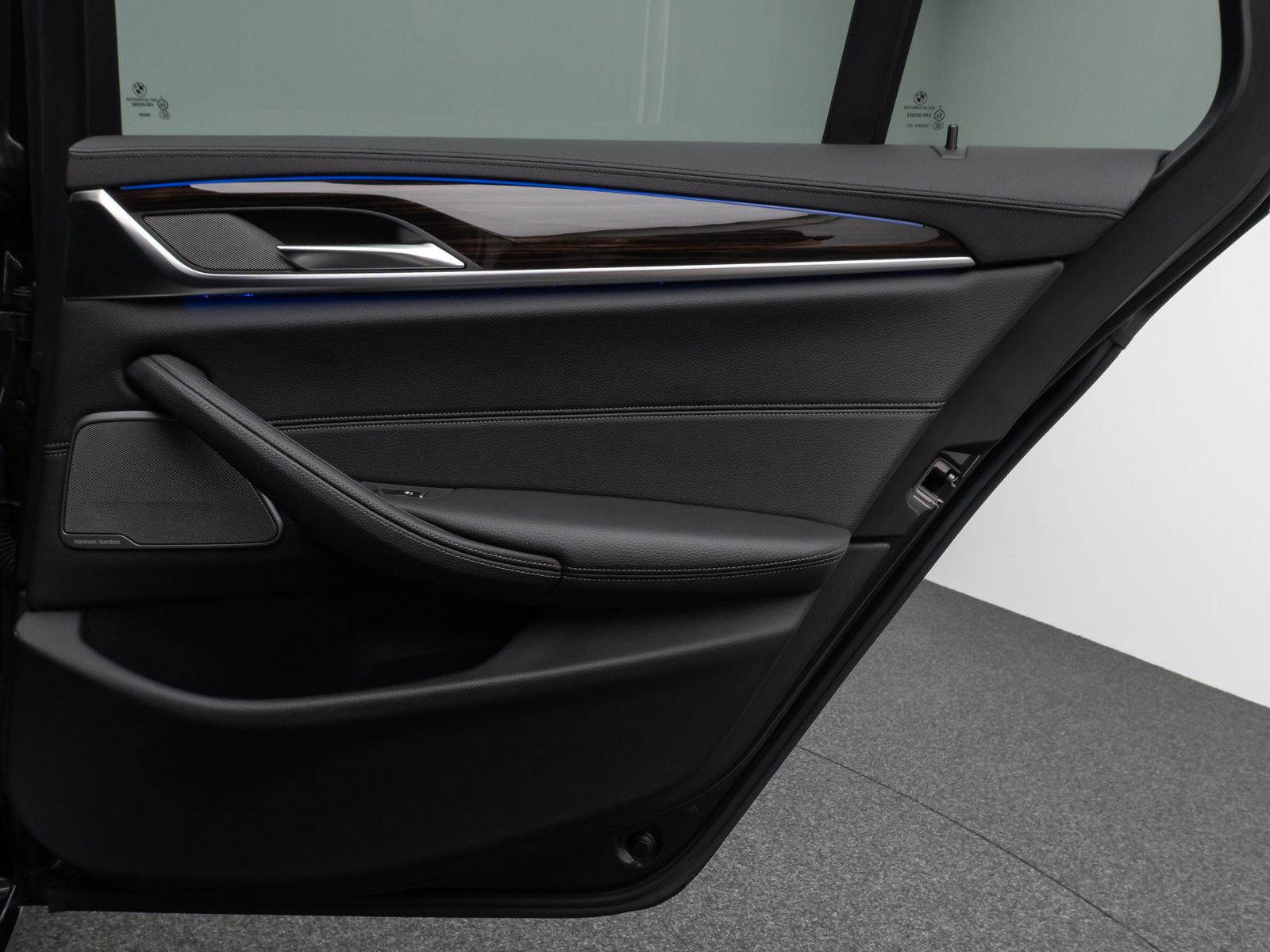 Fahrzeugabbildung BMW 540i xD Luxury Line Panorama Kamera HUD DAB H/K