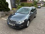 Volkswagen Passat Variant 2.0 TDI DPF BlueMotion Highli...