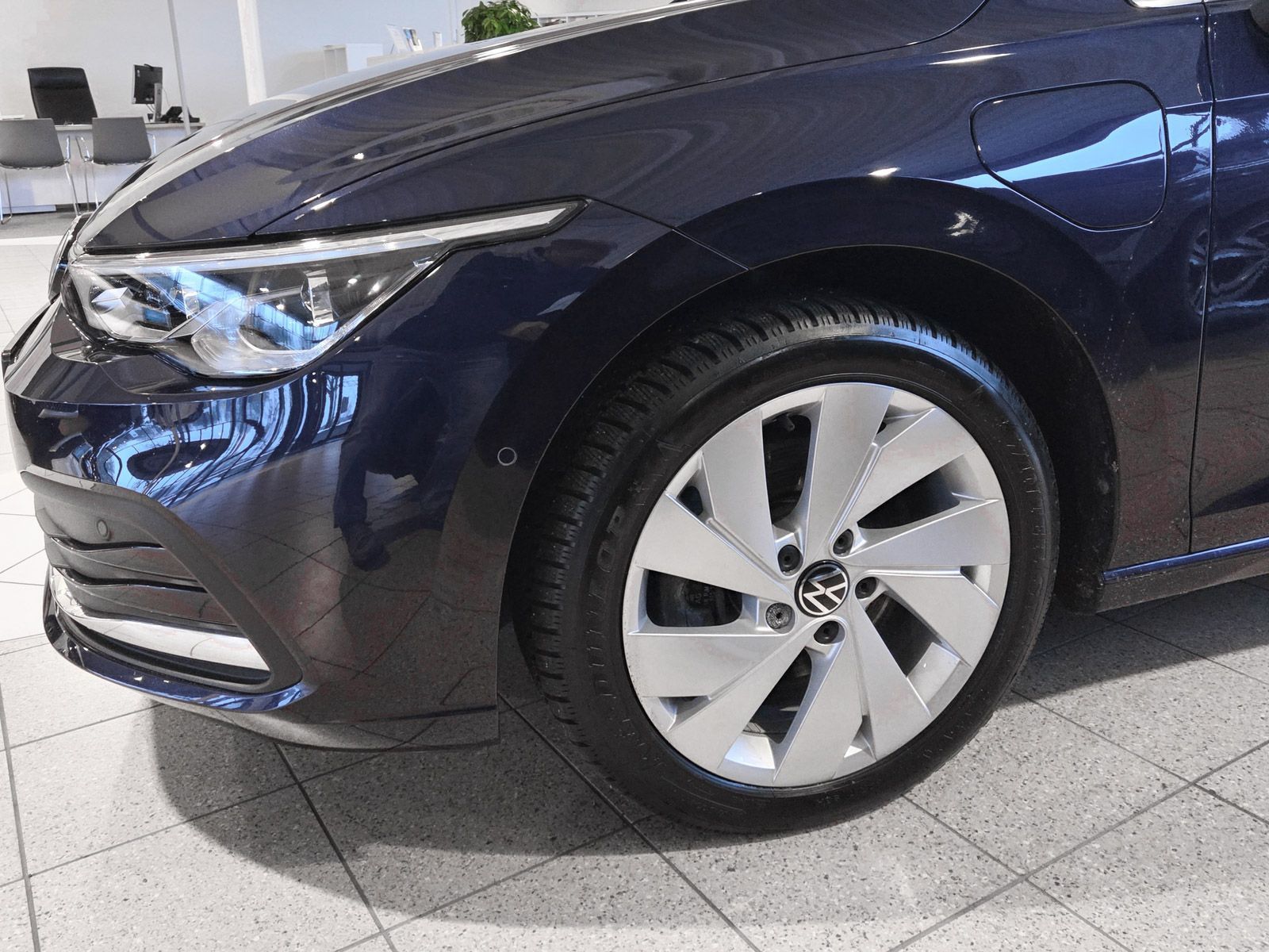 Volkswagen Golf - Bild 8