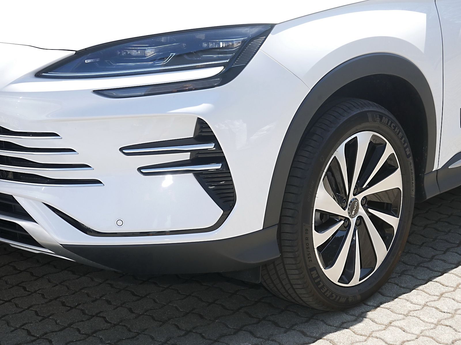 BYD SEAL U
