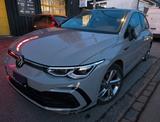Volkswagen Golf VIII Lim. R-Line - mit Diesel-Antrieb: Schiebedach