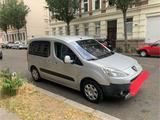 Peugeot Peugot Partner Tepee Mini-Camper - Peugeot Partner Tepee aus 2012