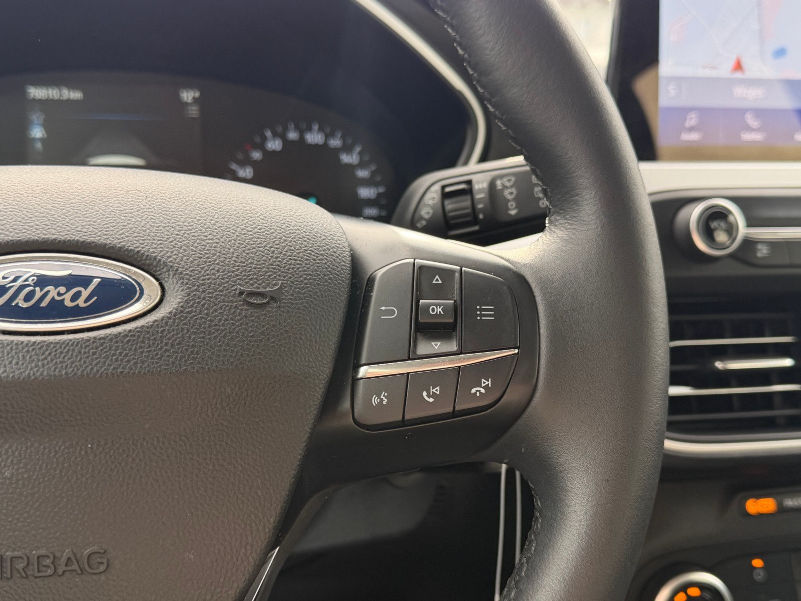 Fahrzeugabbildung Ford Focus Turnier Cool & Connect/NAVI/CAR-PLAY/KAMER