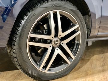 Fahrzeugabbildung Mercedes-Benz V250d Lang*4M*Avantgarde*ACC*AHK*STANDHEIZUNG*