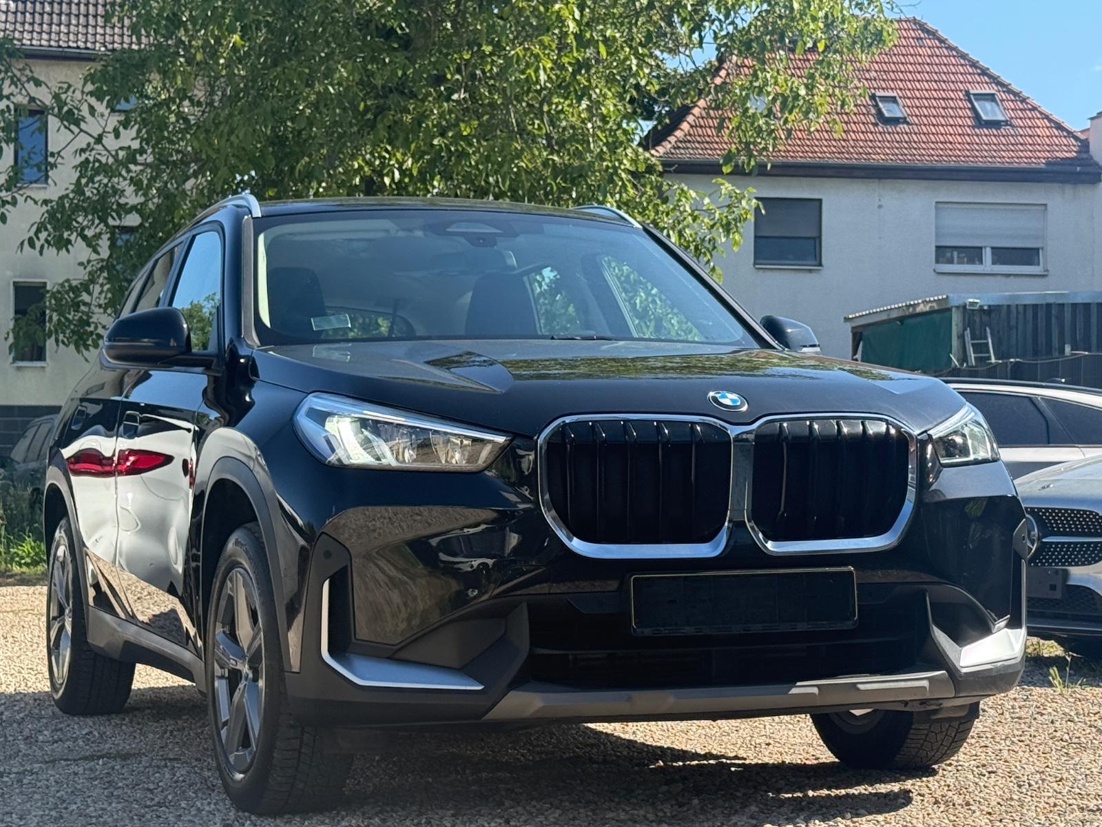 BMW X1 sDrive 18 d Kamera/LED/Carplay/Scheckheft