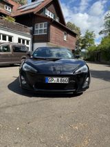 Toyota GT86 2,0-l-Boxermotor - mit vielen Extras - Mit v gebraucht