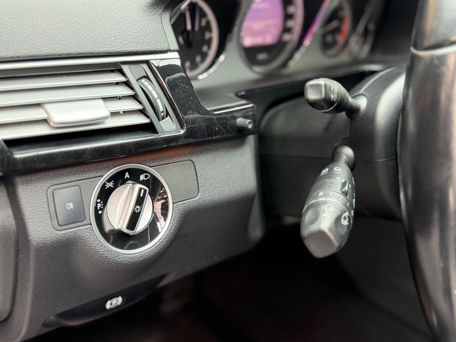 Mercedes-Benz E 200 E T-Modell  BlueEfficiency/LED/T-Leder/BT