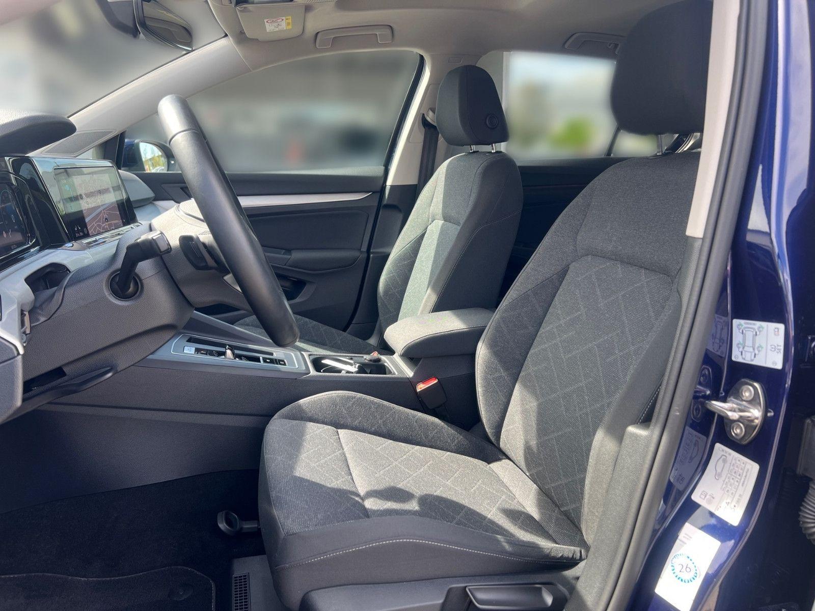 Volkswagen Golf VIII Limousine 1.5 eTSI DSG Life/Pano/Matri, миниатюра 8