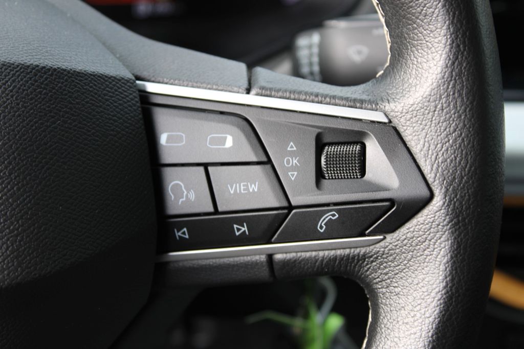 SEAT Arona Style 1.0 TSI DSG LED KLIMA ALU NAVI