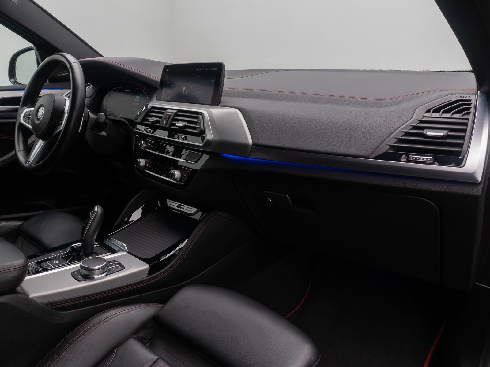 Fahrzeugabbildung BMW X4 M40i Kamera DAB HUD Memory Komfort H/K 20Zoll