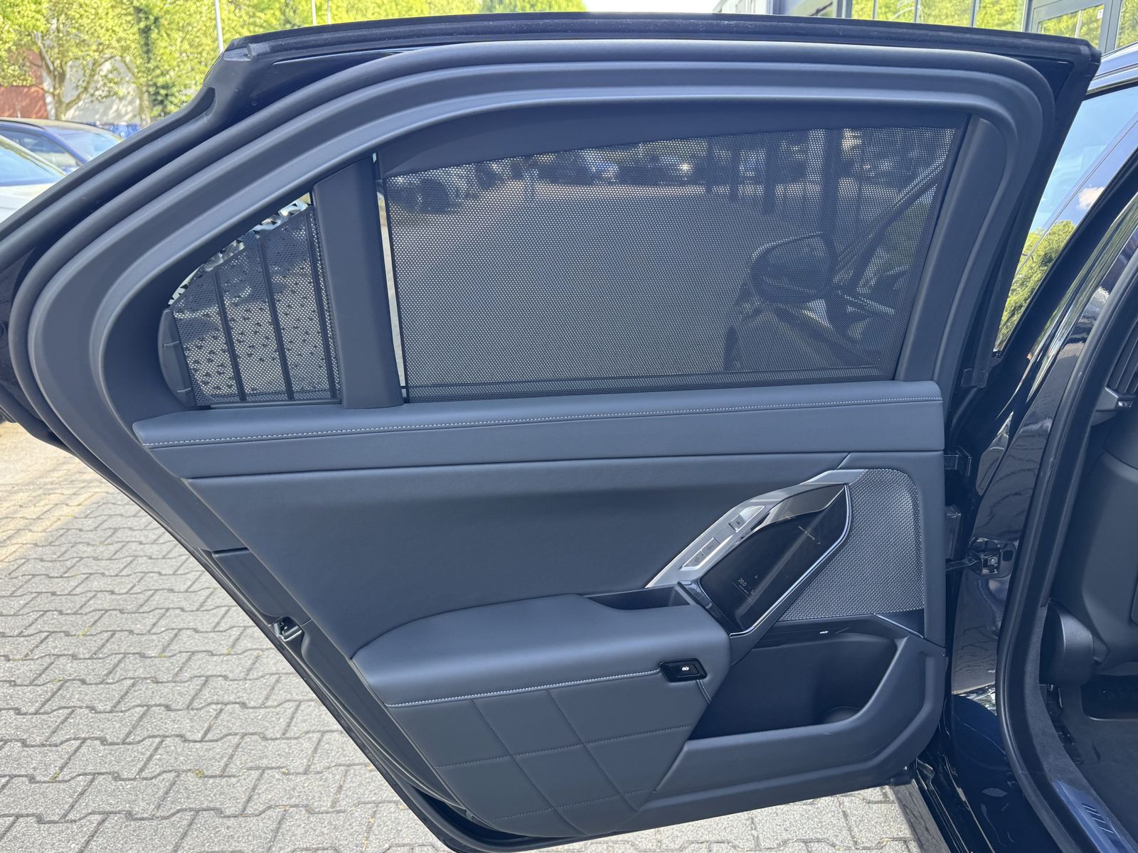 BMW 740 - Bild 18