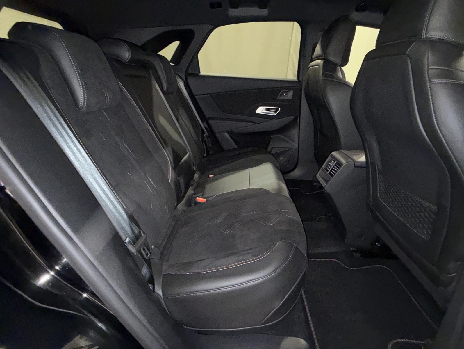 DS Automobiles DS7 Crossback Perfor. Autom. |PDC |360° |KEYLESS