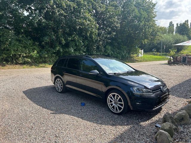 Volkswagen Golf VII Variant 2.0 TDI