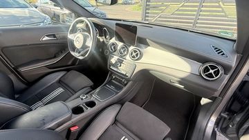 Mercedes A 180 - 12