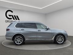 BMW X7 xDrive40i Leder Panorama Vollausstattung