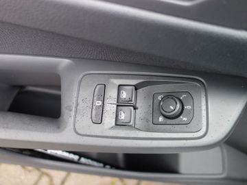 Bild 14 Ford Tourneo Connect Tou Connect 2.0 EcoBlue Tita. Automatik 7-sitzer