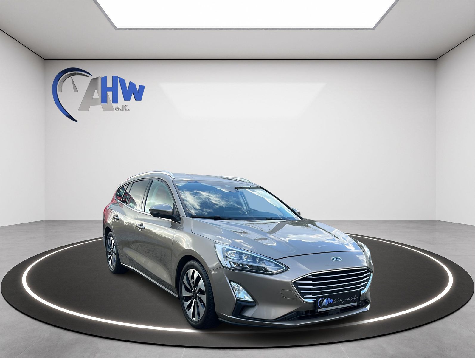 Fahrzeugabbildung Ford Focus 1,5 Turnier Cool & Connect