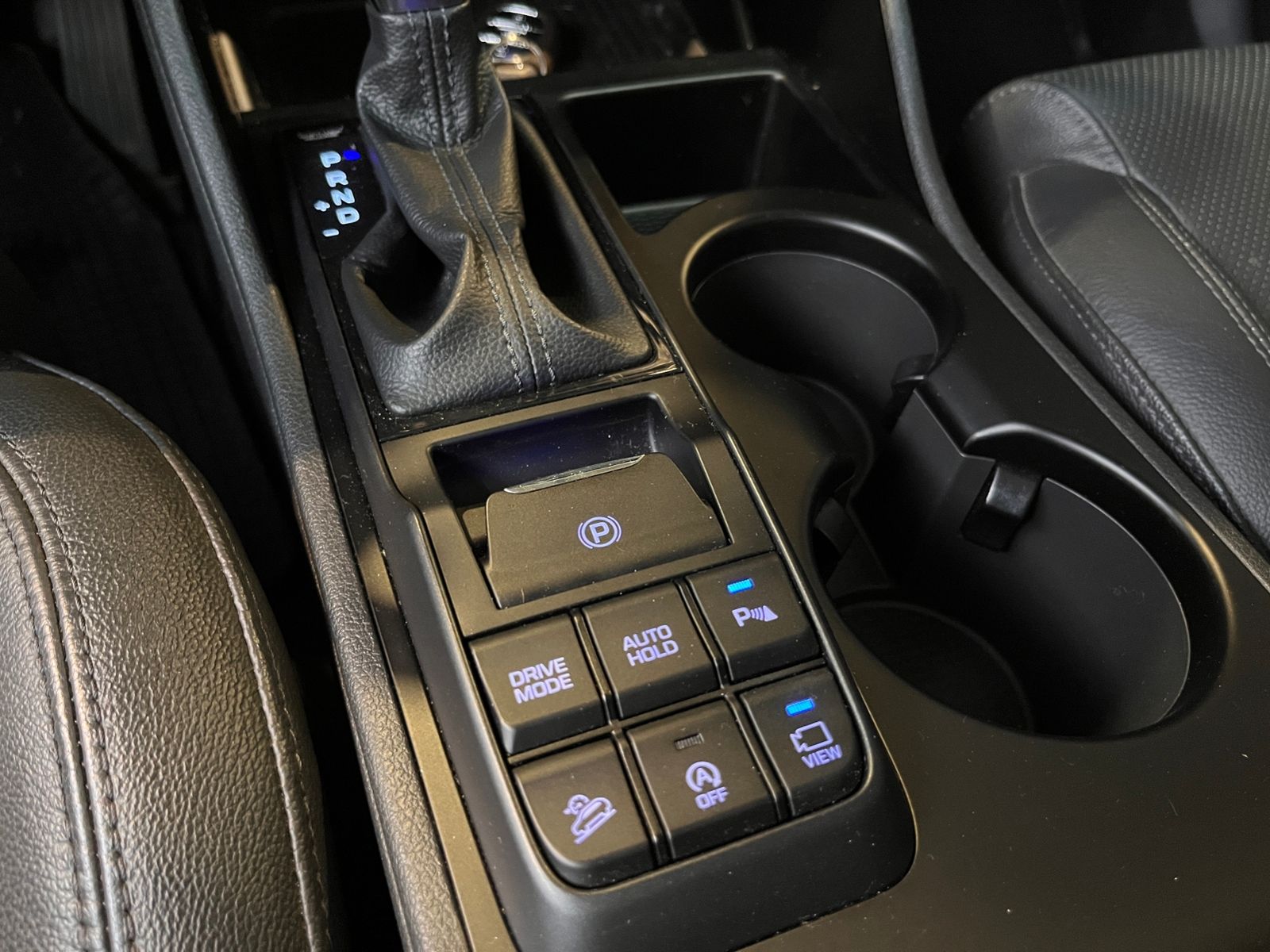 Fahrzeugabbildung Hyundai TUCSON Premium 4WD PANO LED NAVI